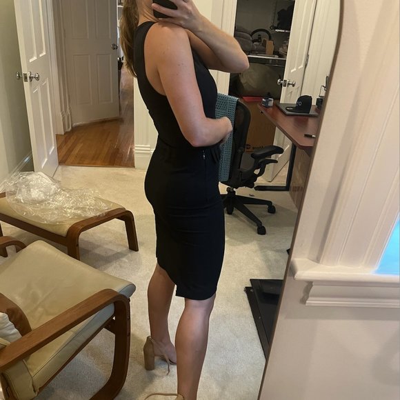 Theory Pencil Skirt - Picture 6 of 6